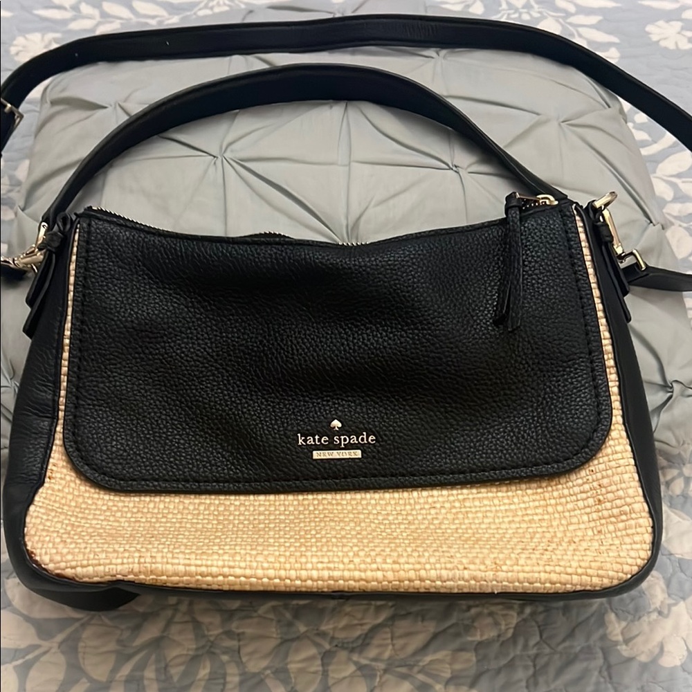 NWOT Kate Spade Black and Tan Shoulder Bag with Elegant Two-Tone Design